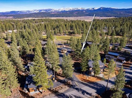 10020 Chaparral Court, Truckee, CA 96161 Photo
