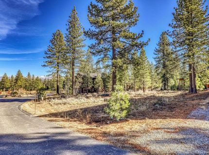 10020 Chaparral Court, Truckee, CA 96161 Photo