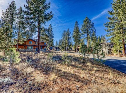 10020 Chaparral Court, Truckee, CA 96161 Photo