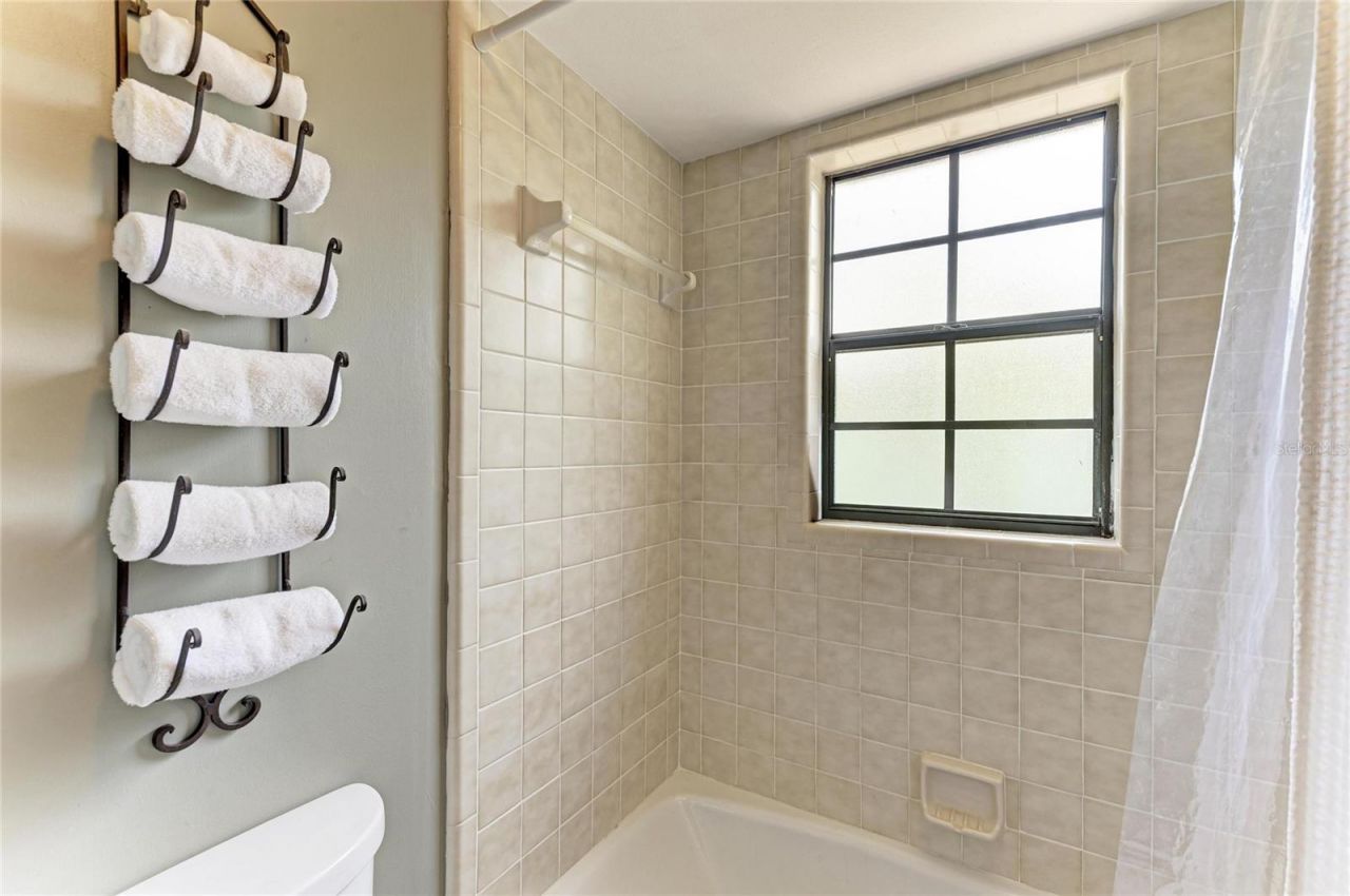 4609 44th Avenue E, Bradenton, FL 34203 Photo