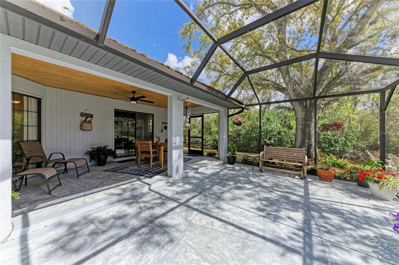 4609 44th Avenue E, Bradenton, FL 34203 Photo