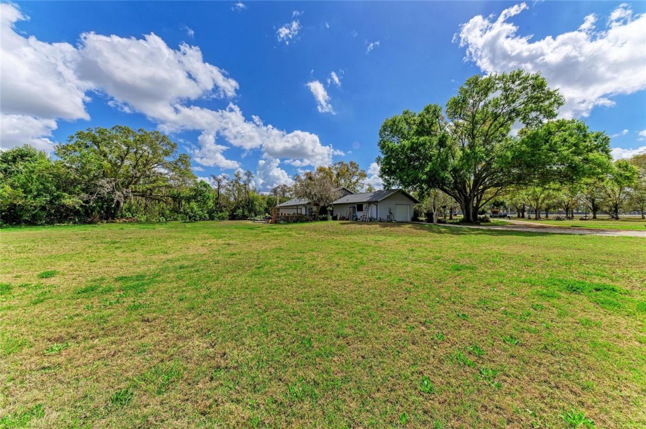 4609 44th Avenue E, Bradenton, FL 34203 Photo