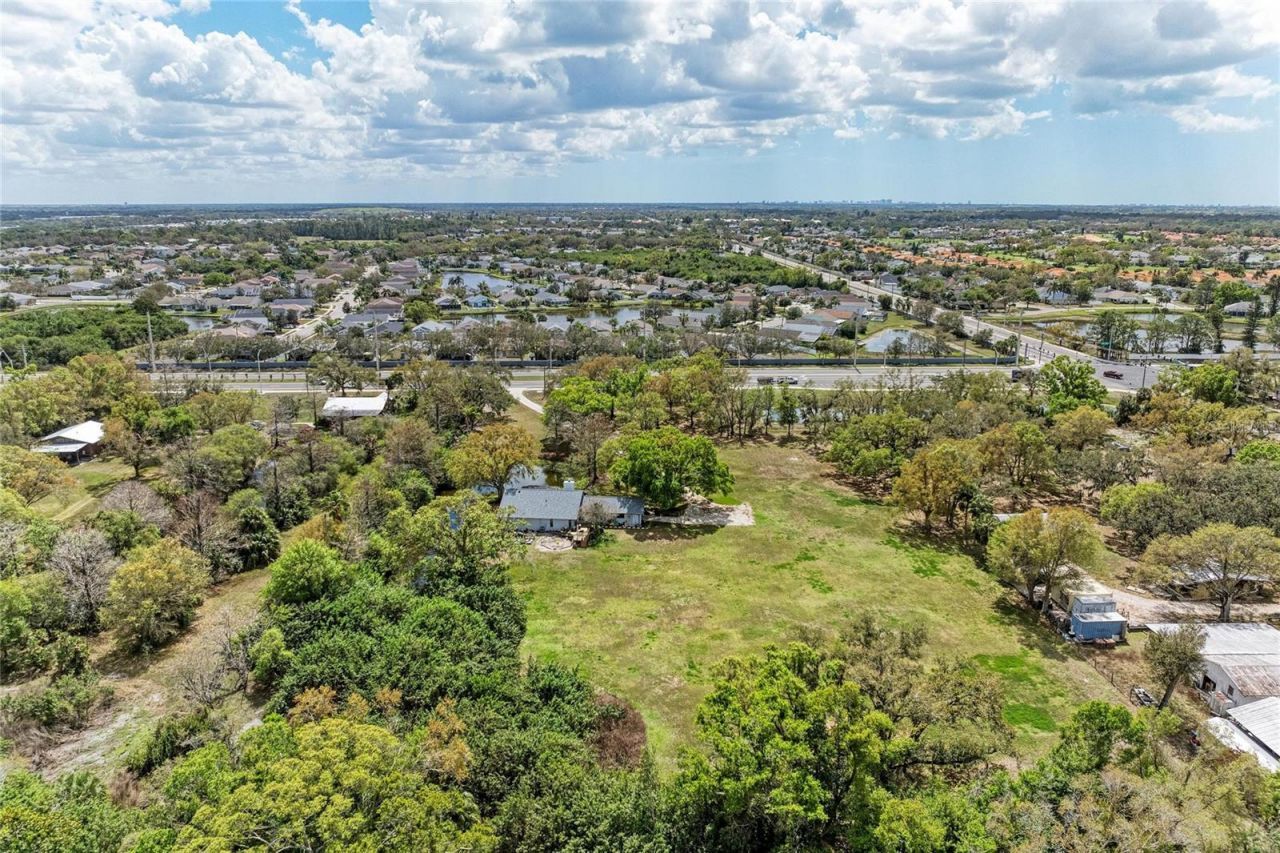 4609 44th Avenue E, Bradenton, FL 34203 Photo