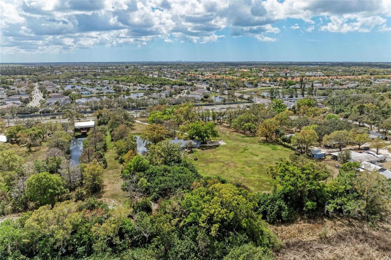 4609 44th Avenue E, Bradenton, FL 34203 Photo