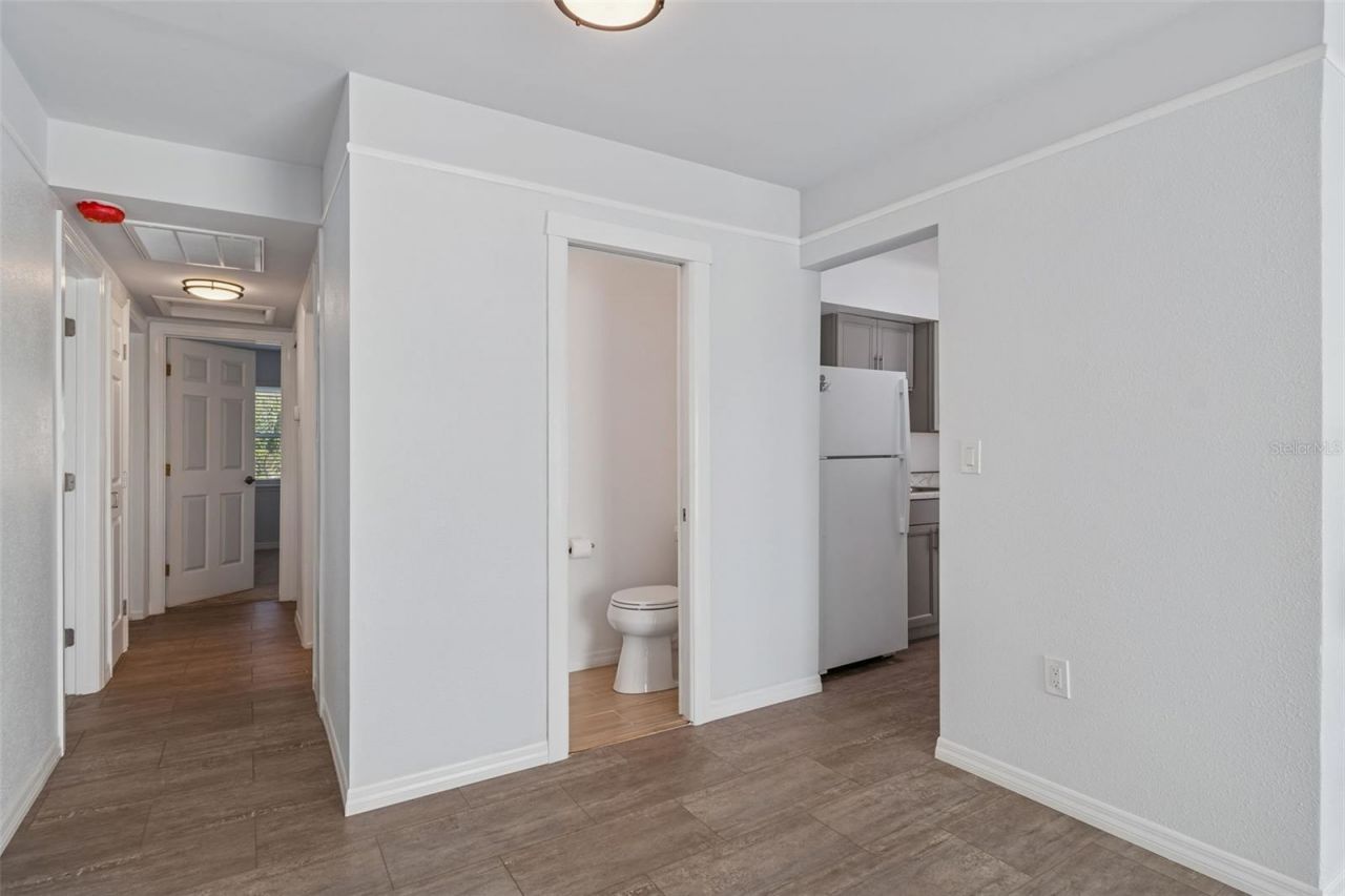 1027 15th Street N, Saint Petersburg, FL 33705 Photo