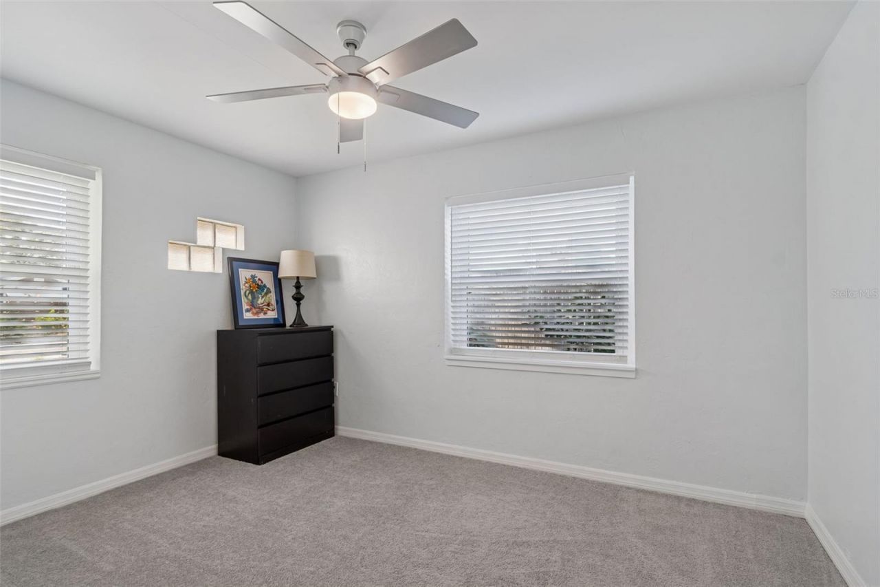 1027 15th Street N, Saint Petersburg, FL 33705 Photo