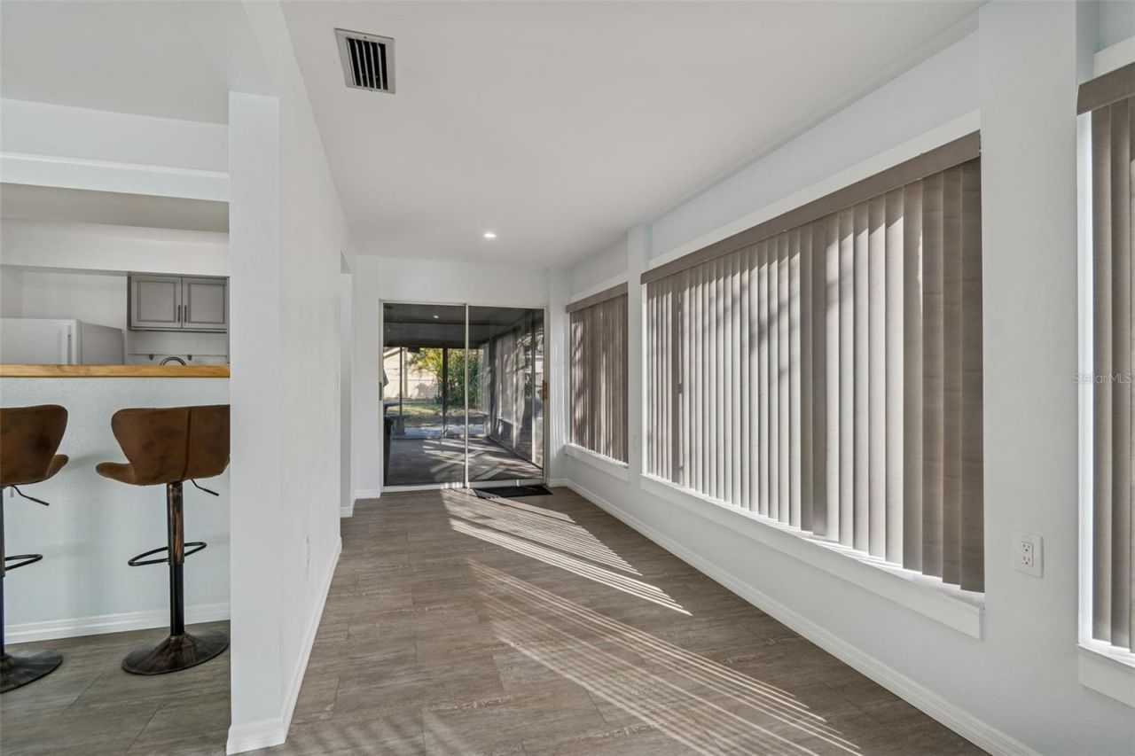 1027 15th Street N, Saint Petersburg, FL 33705 Photo