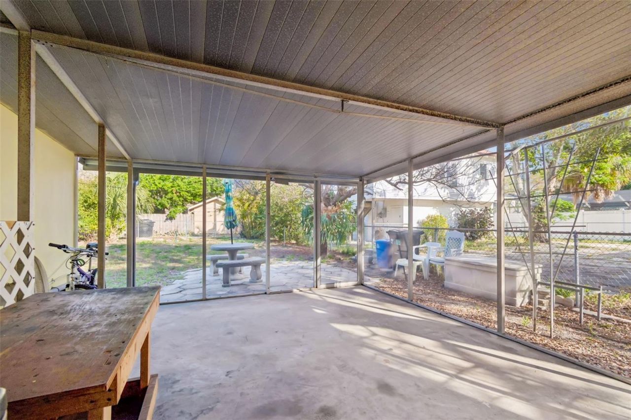 1027 15th Street N, Saint Petersburg, FL 33705 Photo