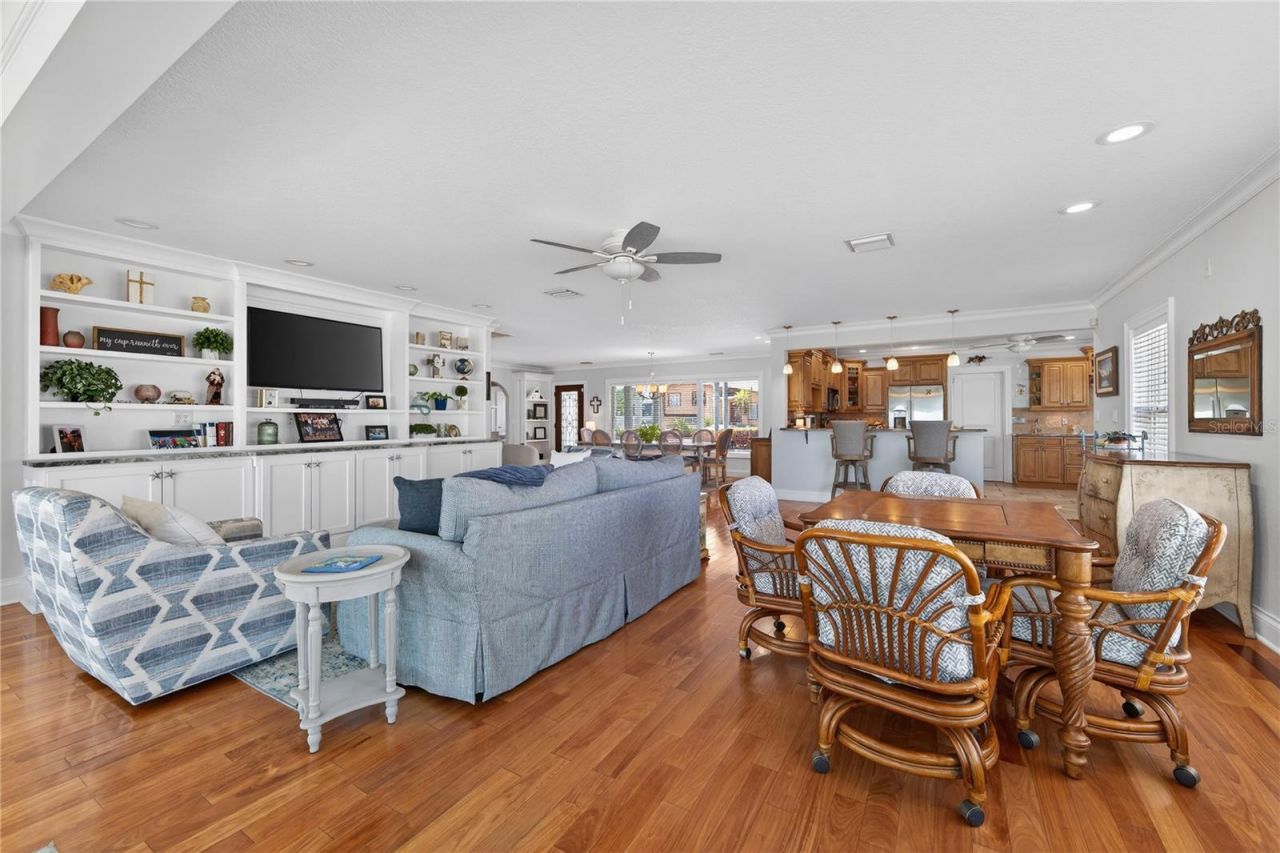 2540 E Bay Isle Drive Se, Saint Petersburg, FL 33705 Photo