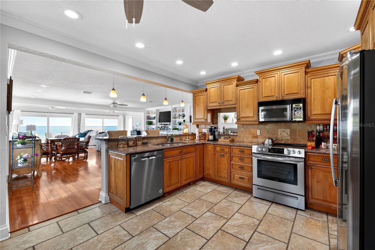 2540 E Bay Isle Drive Se, Saint Petersburg, FL 33705 Photo