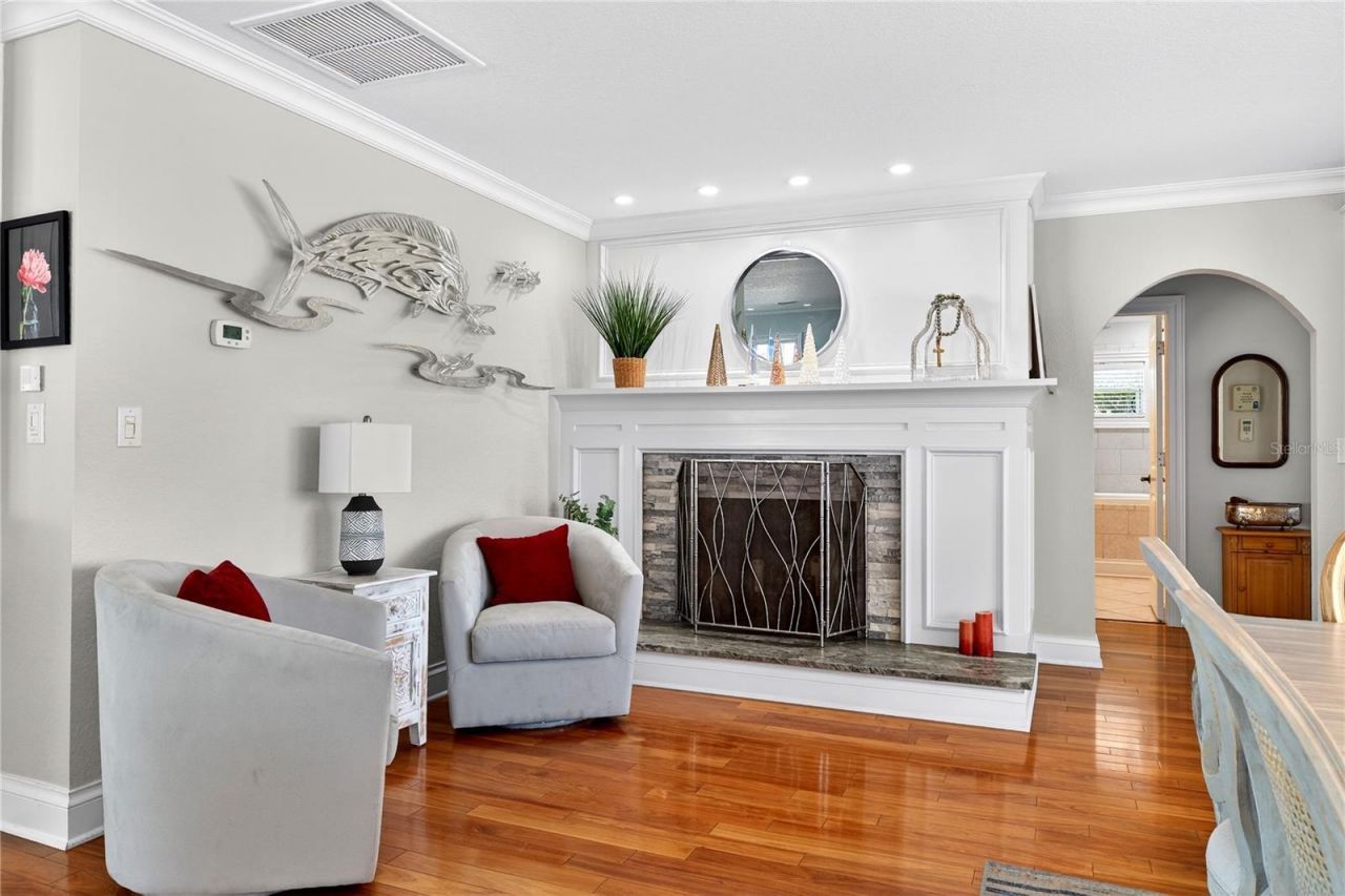 2540 E Bay Isle Drive Se, Saint Petersburg, FL 33705 Photo