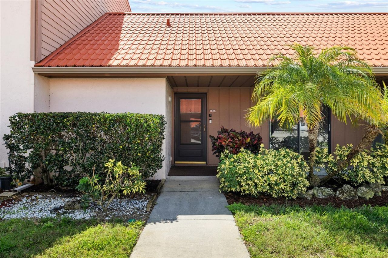 6535 Draw Lane, Unit 85, Sarasota, FL 34238 Photo