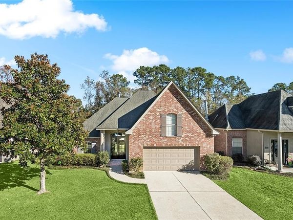 305 BROWN THRASHER Loop , Madisonville, LA 70447