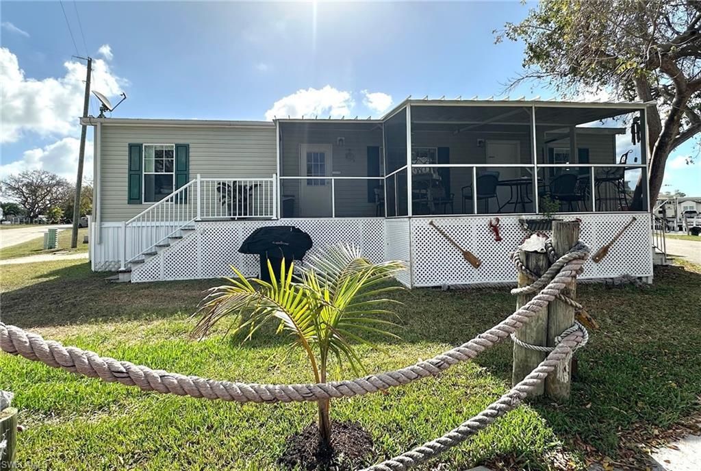 1180 Chokoloskee Dr, Unit 32, Chokoloskee, FL 34138 Photo