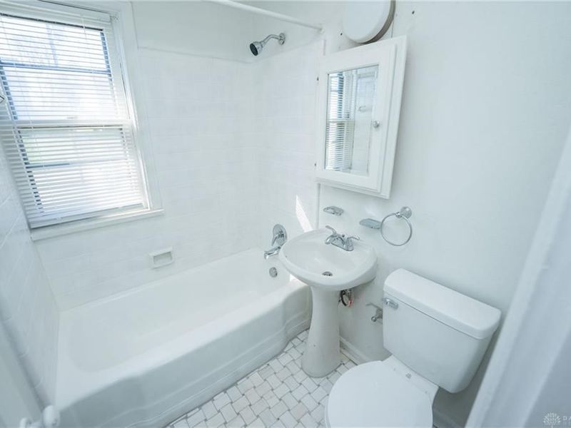 1340 Huffman Avenue, Dayton, OH 45403 Photo 11