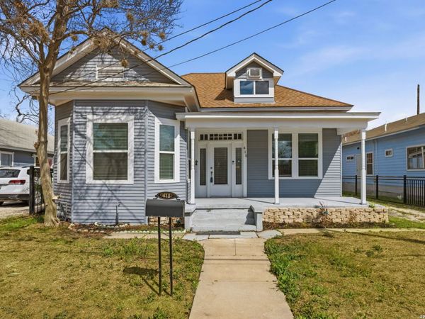 415 Helena, San Antonio, TX 78204