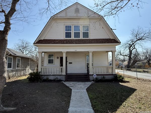 302 Topeka, San Antonio, TX 78210