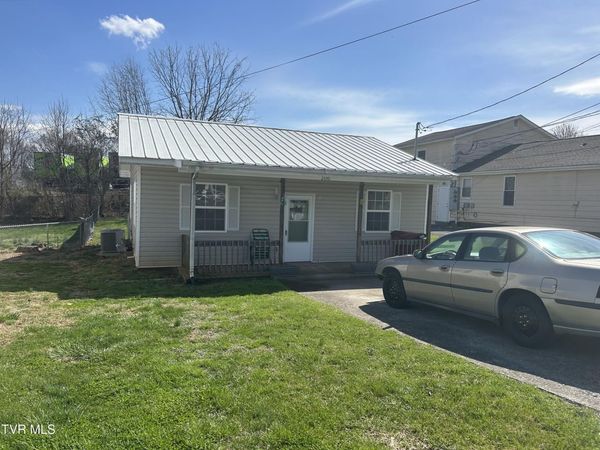 2330 East Side Avenue, Johnson City, TN 37601