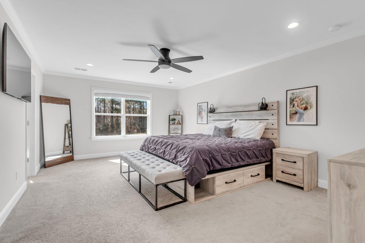 2156 Leopold Street Photo 27