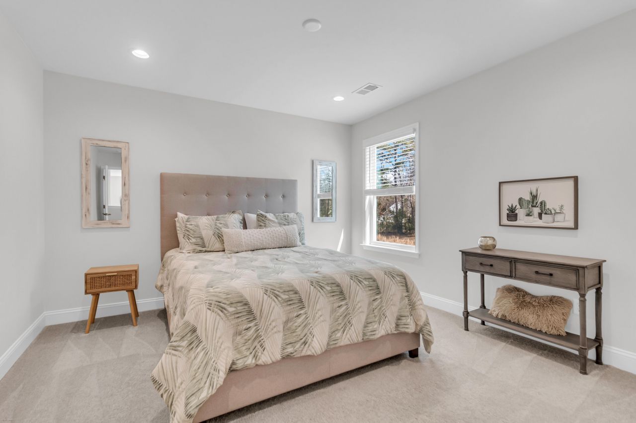 2156 Leopold Street Photo 31