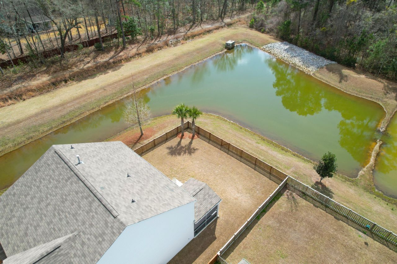 2156 Leopold Street Photo 46