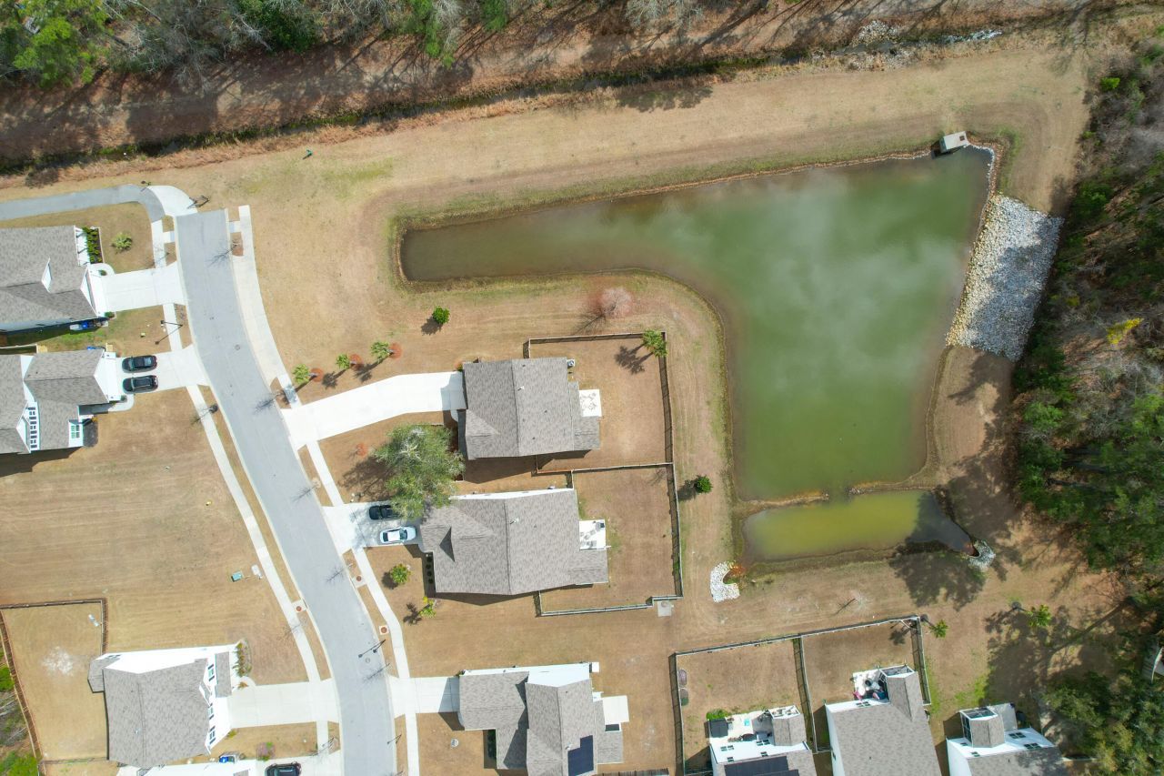 2156 Leopold Street Photo 48