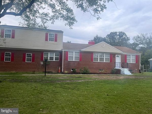 8617 WOODYARD ROAD, CLINTON, MD 20735