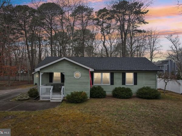 33 STAGECOACH ROAD, CAPE MAY COURT HOUSE, NJ 08210