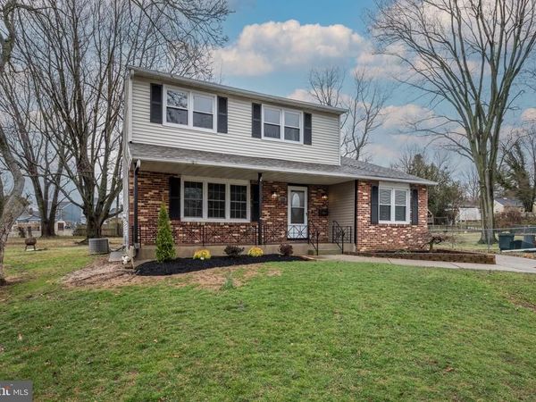 218 COLUMBIA AVENUE, STRATFORD, NJ 08084