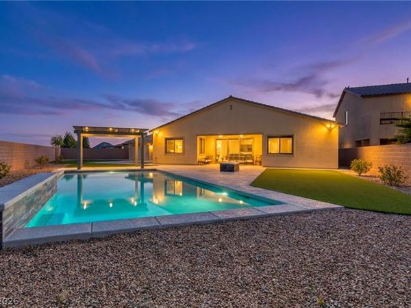 6390 Painted Creek Street , Las Vegas, NV 89149