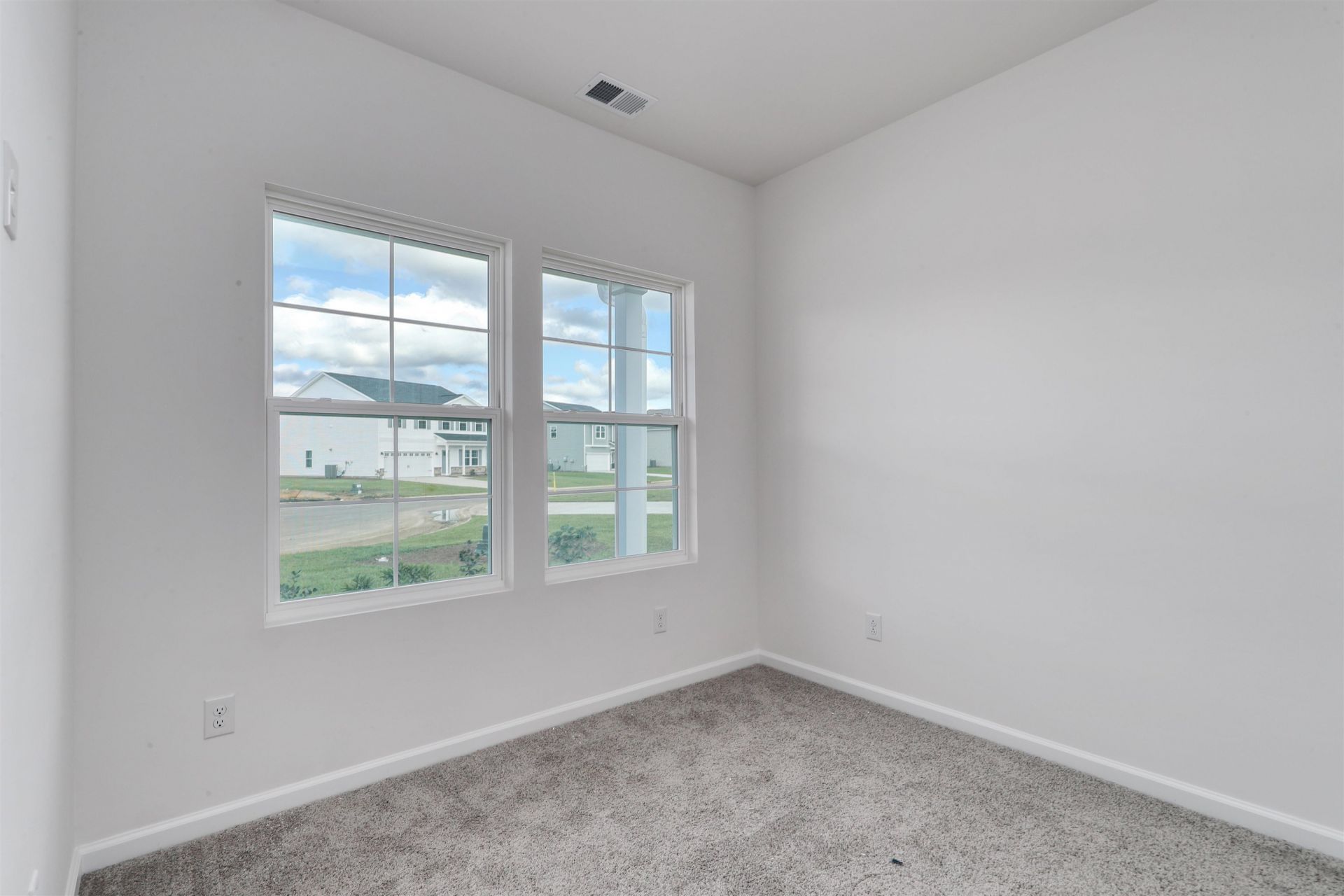 461 Atamasco Ct. Photo 32