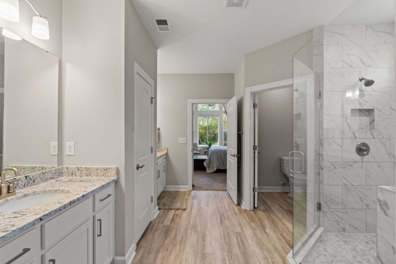 208 Starlit Way Photo 13