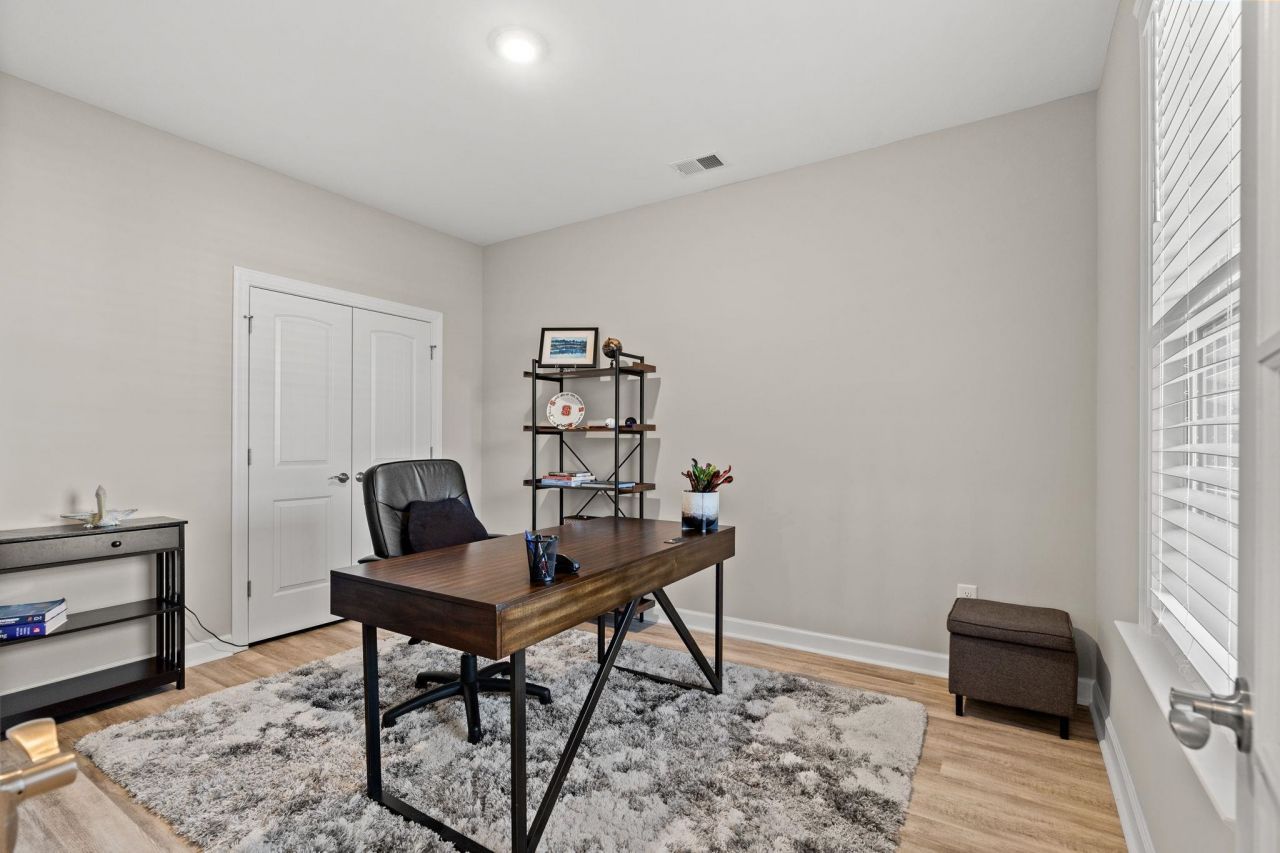 208 Starlit Way Photo 15