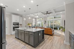 208 Starlit Way photo 4