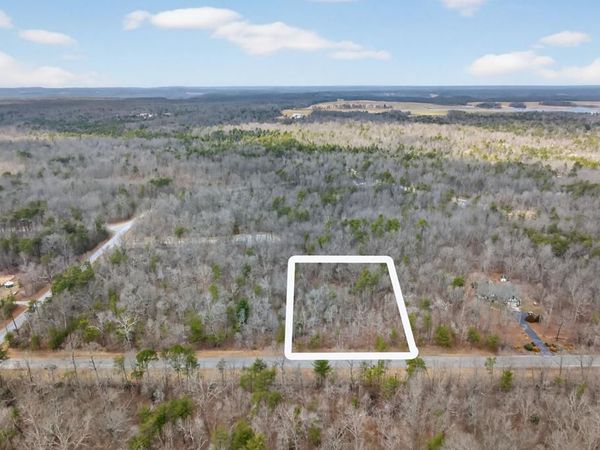 0 Cumberland Lakes Dr, Monterey, TN 38574