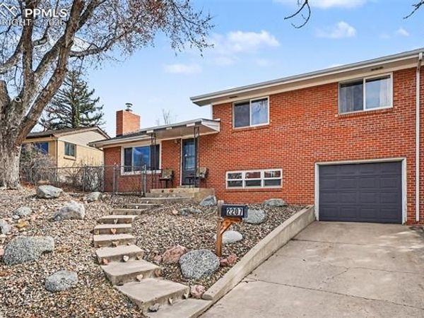2207 McArthur Avenue, Colorado Springs, CO 80909