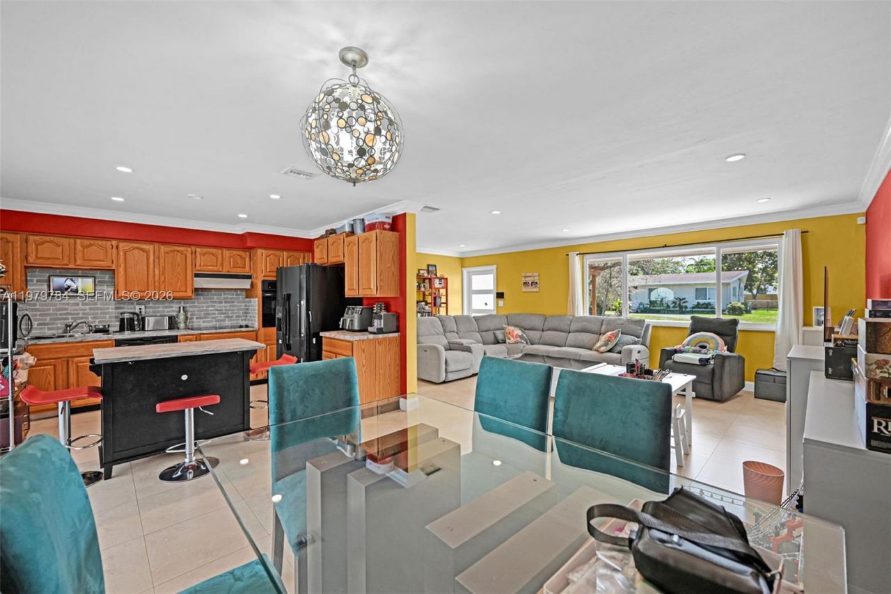 8935 SW 186th Ter, Cutler Bay, FL 33157 Photo