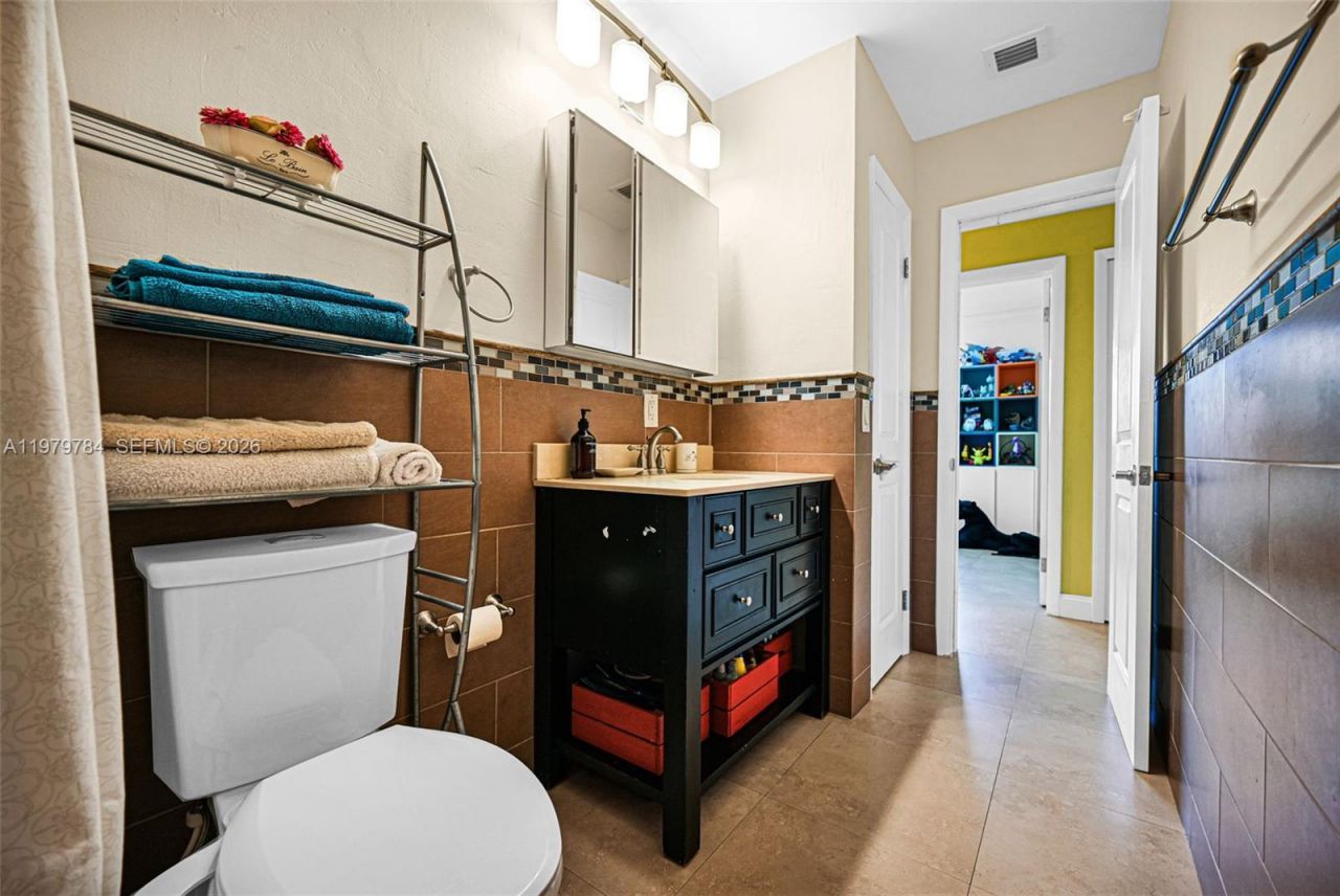 8935 SW 186th Ter , Cutler Bay, FL 33157 Photo