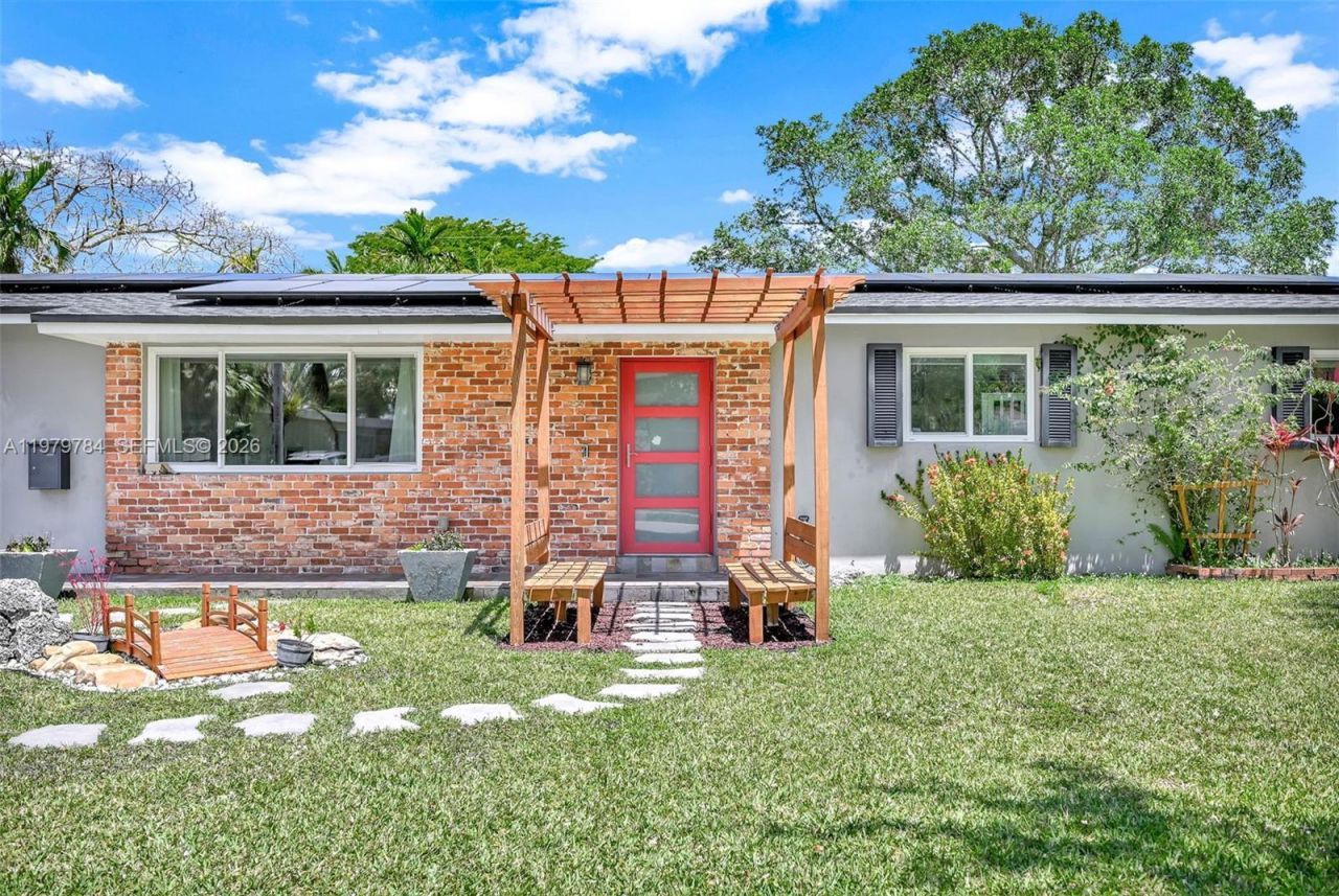 8935 SW 186th Ter, Cutler Bay, FL 33157 Photo