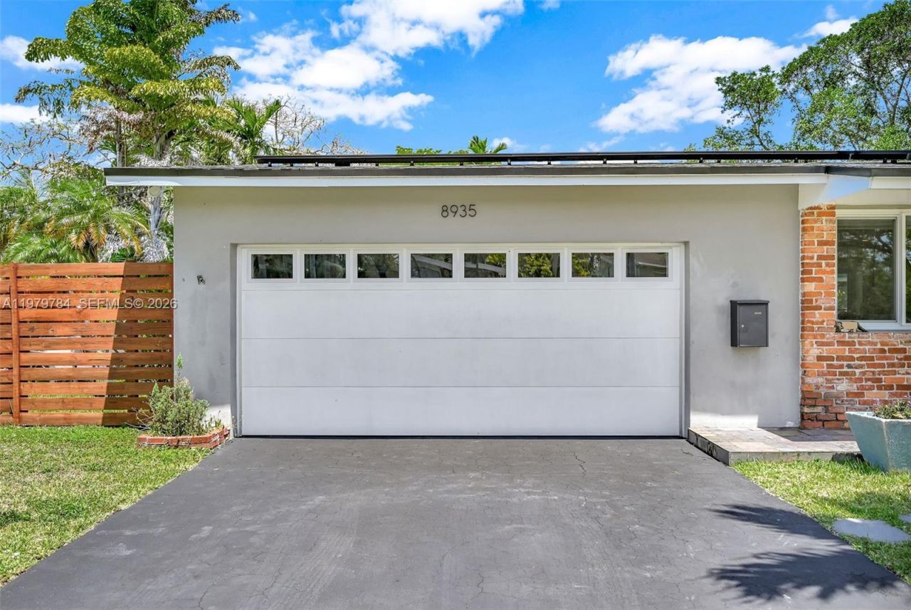 8935 SW 186th Ter, Cutler Bay, FL 33157 Photo
