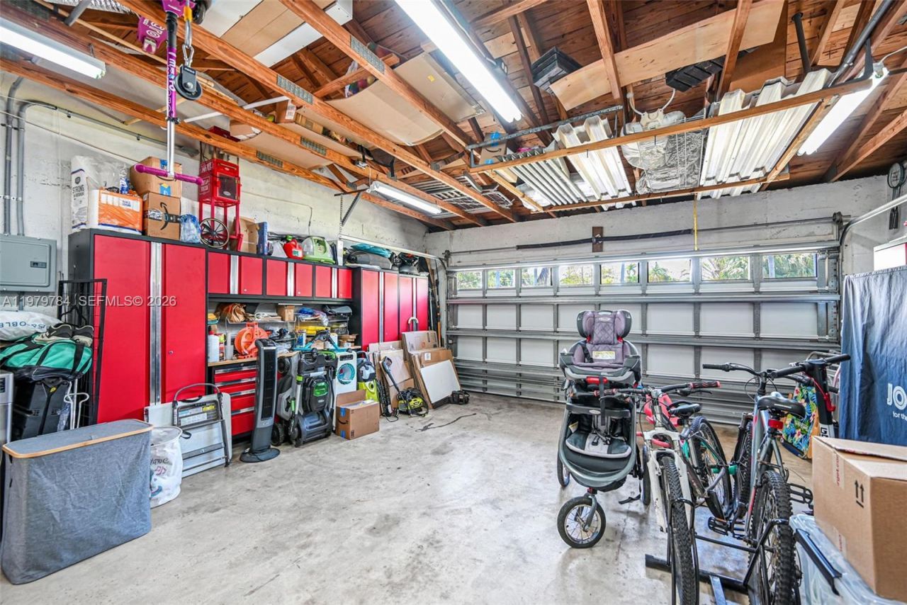 8935 SW 186th Ter, Cutler Bay, FL 33157 Photo