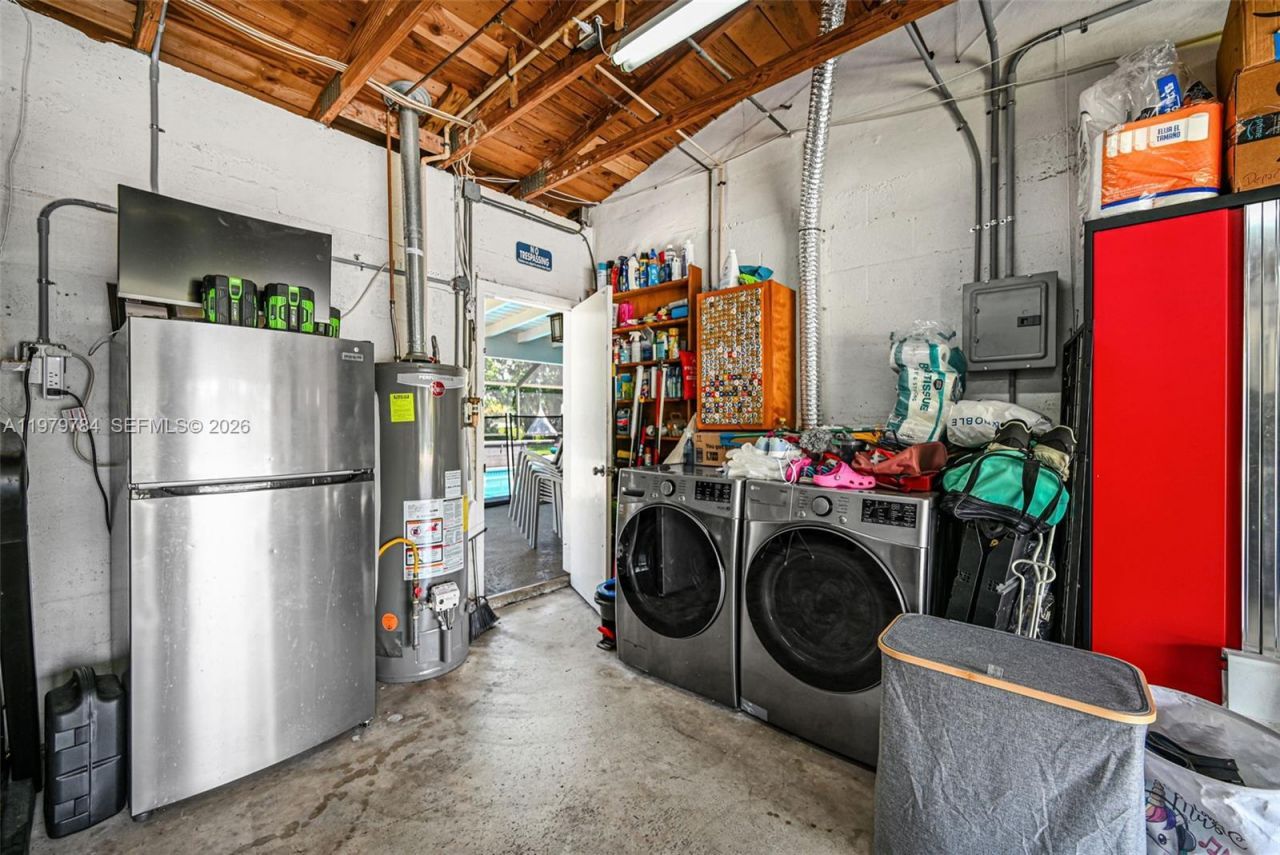 8935 SW 186th Ter, Cutler Bay, FL 33157 Photo