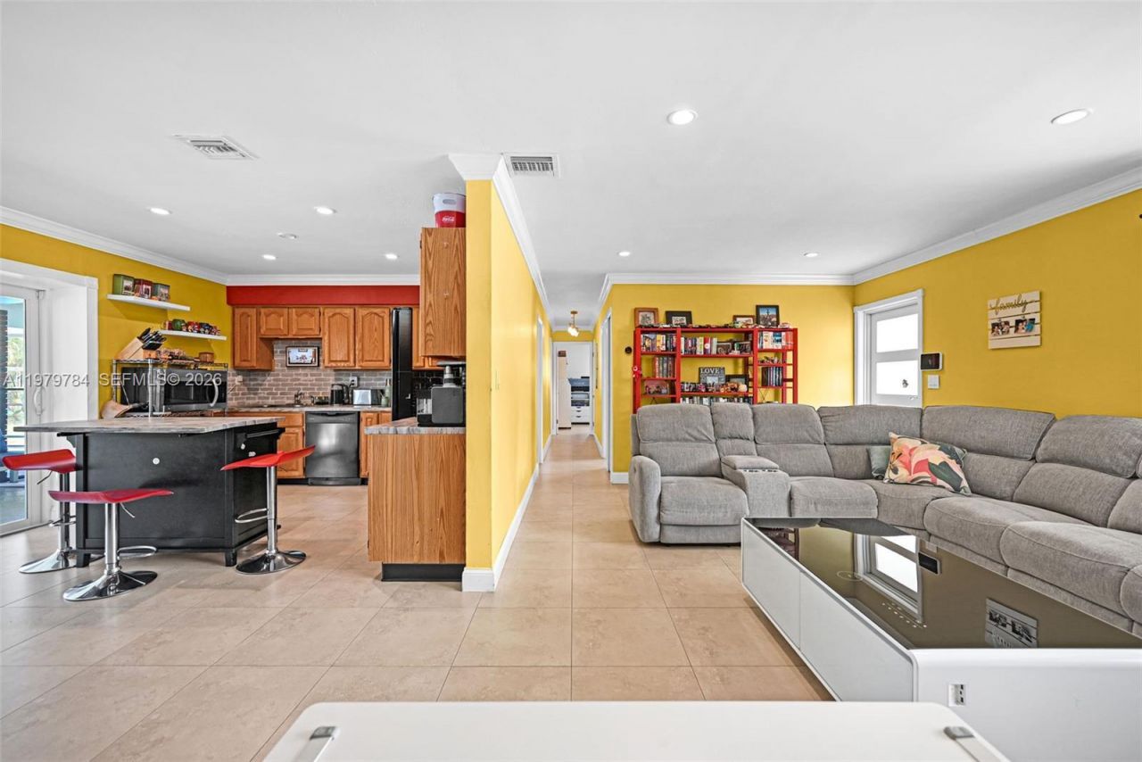 8935 SW 186th Ter , Cutler Bay, FL 33157 Photo