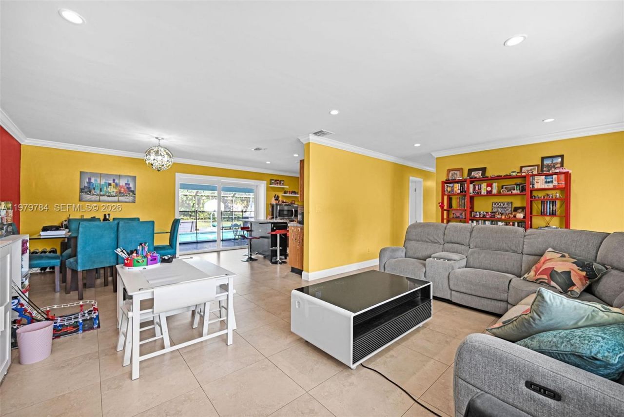 8935 SW 186th Ter , Cutler Bay, FL 33157 Photo