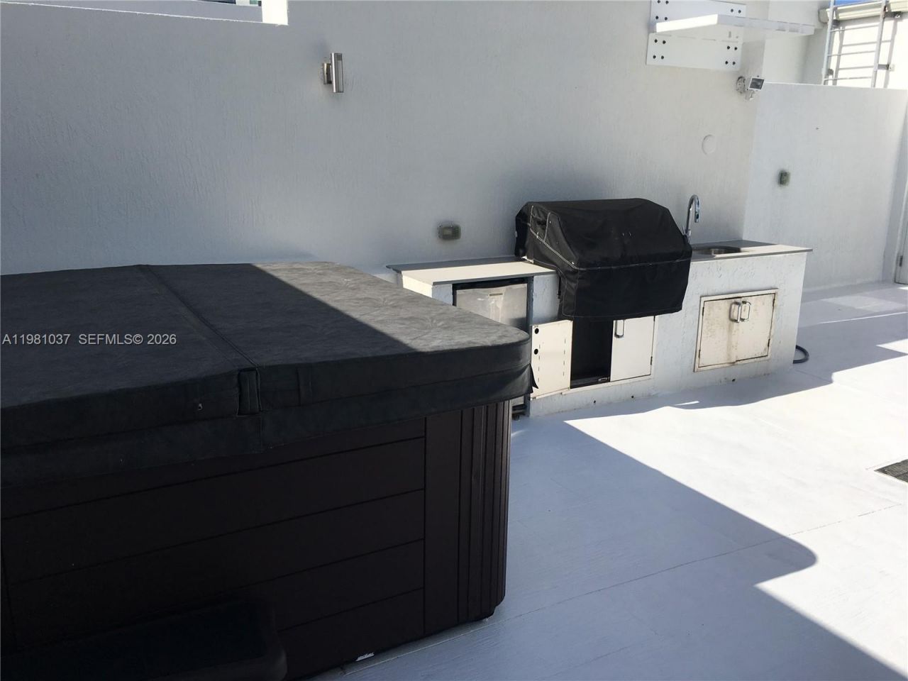 601 NE 27th St, Unit 1906, Miami, FL 33137 Photo