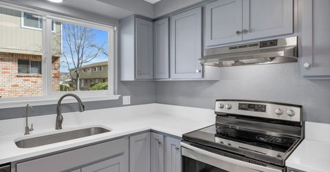 1325 N Green Court, Carson City, NV 89701 Photo