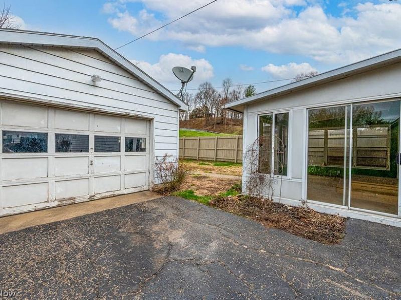 1055 Ambrose Avenue, East Liverpool, OH 43920 Photo 26