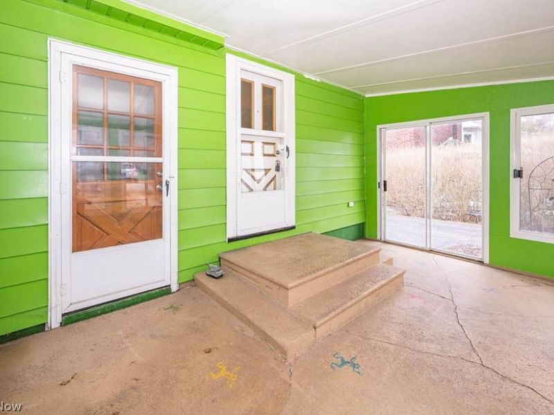 1055 Ambrose Avenue, East Liverpool, OH 43920 Photo 5