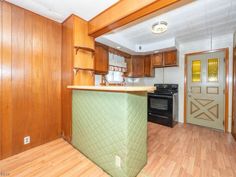 1055 Ambrose Avenue, East Liverpool, OH 43920 Photo 8