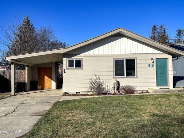 218 S 2nd Ave , Sandpoint, ID 83864
